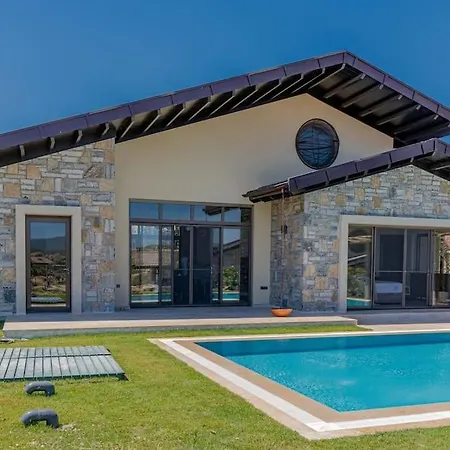 Βίλα Enjoy Playing Golf, Where Luxury Meets Peace. Αλικαρνασσός