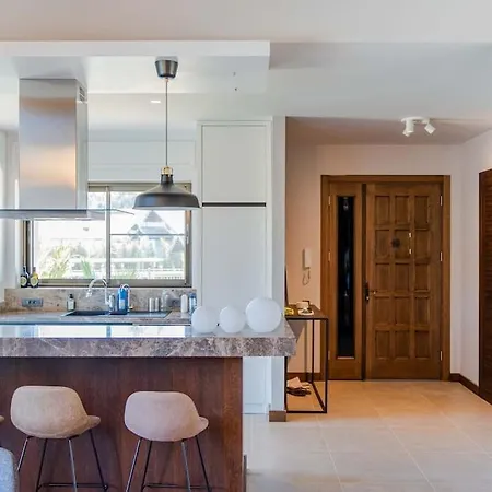 Villa Enjoy Playing Golf, Where Luxury Meets Peace. *